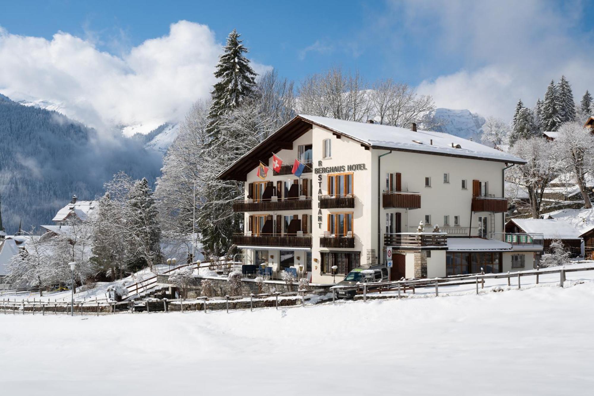 Hotel Berghaus Wengen Exterior photo